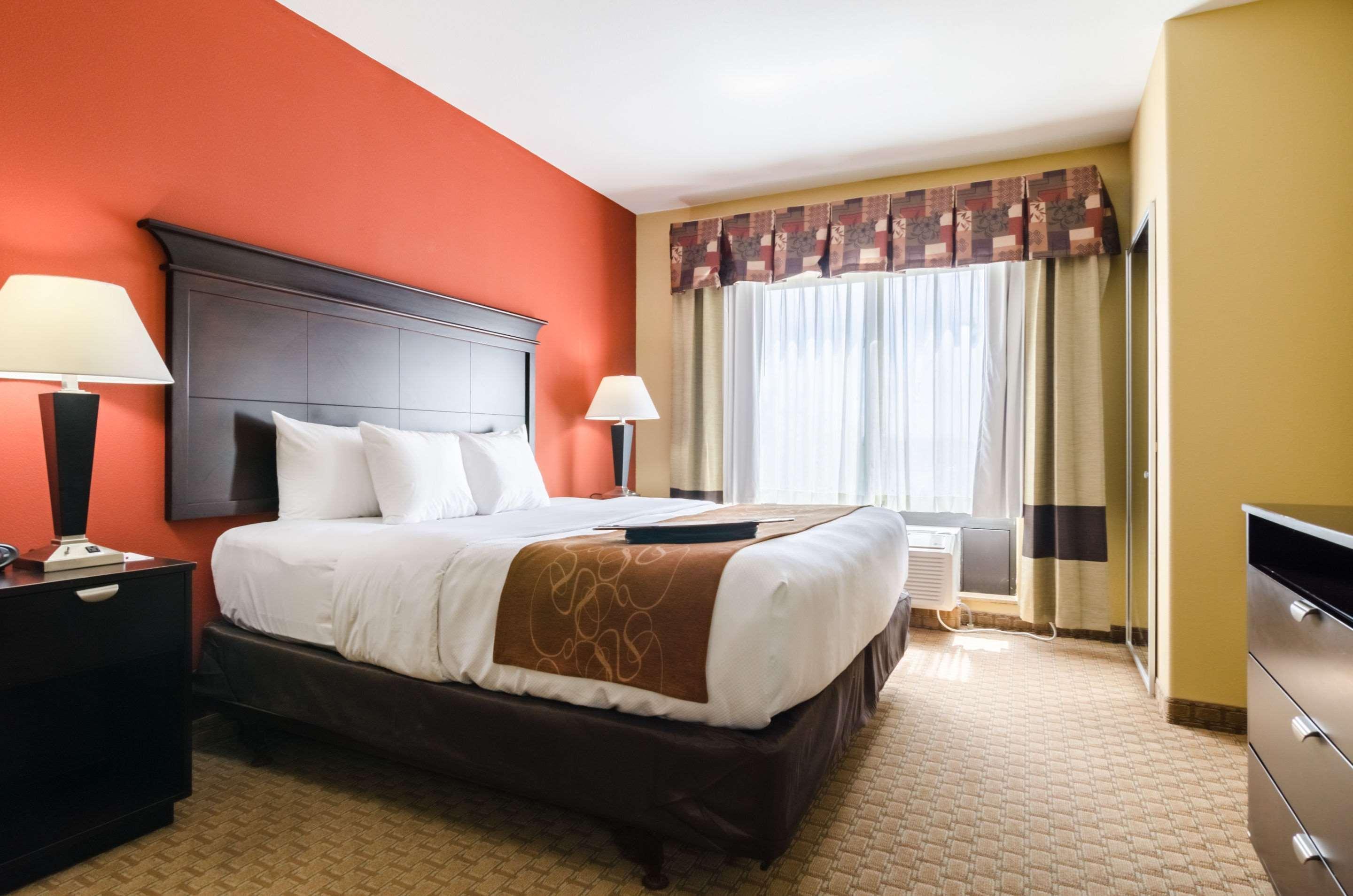 Comfort Suites Salina South Luaran gambar