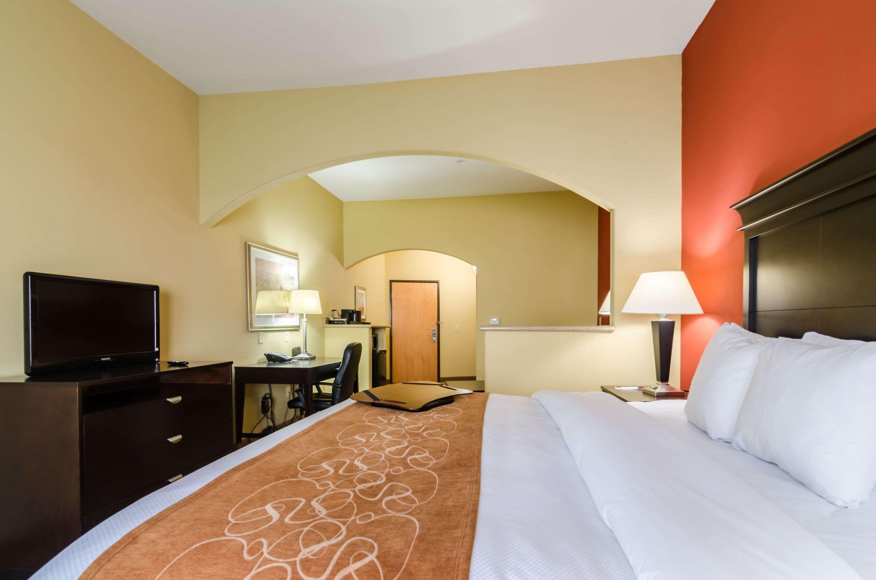 Comfort Suites Salina South Luaran gambar