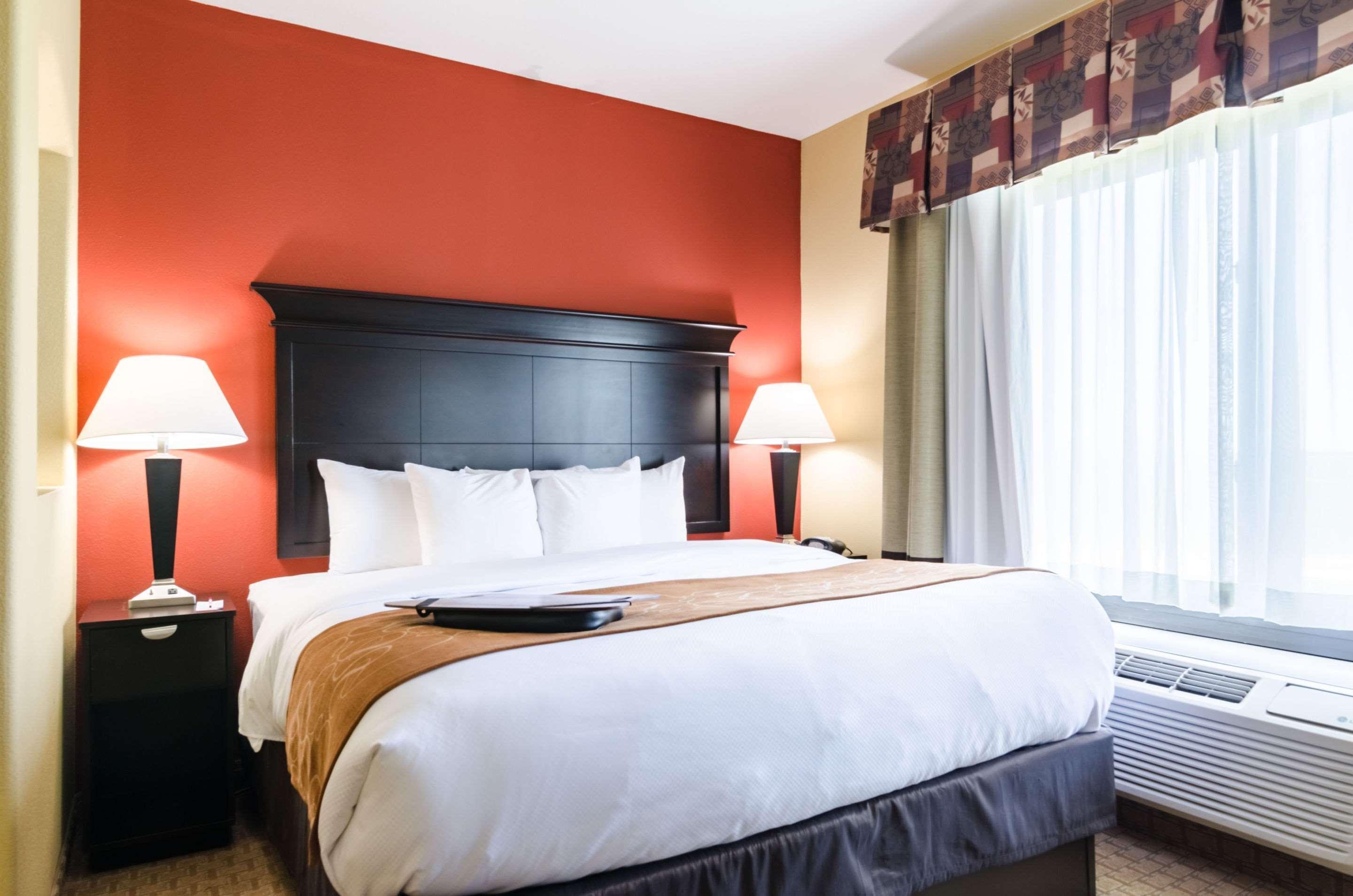 Comfort Suites Salina South Luaran gambar