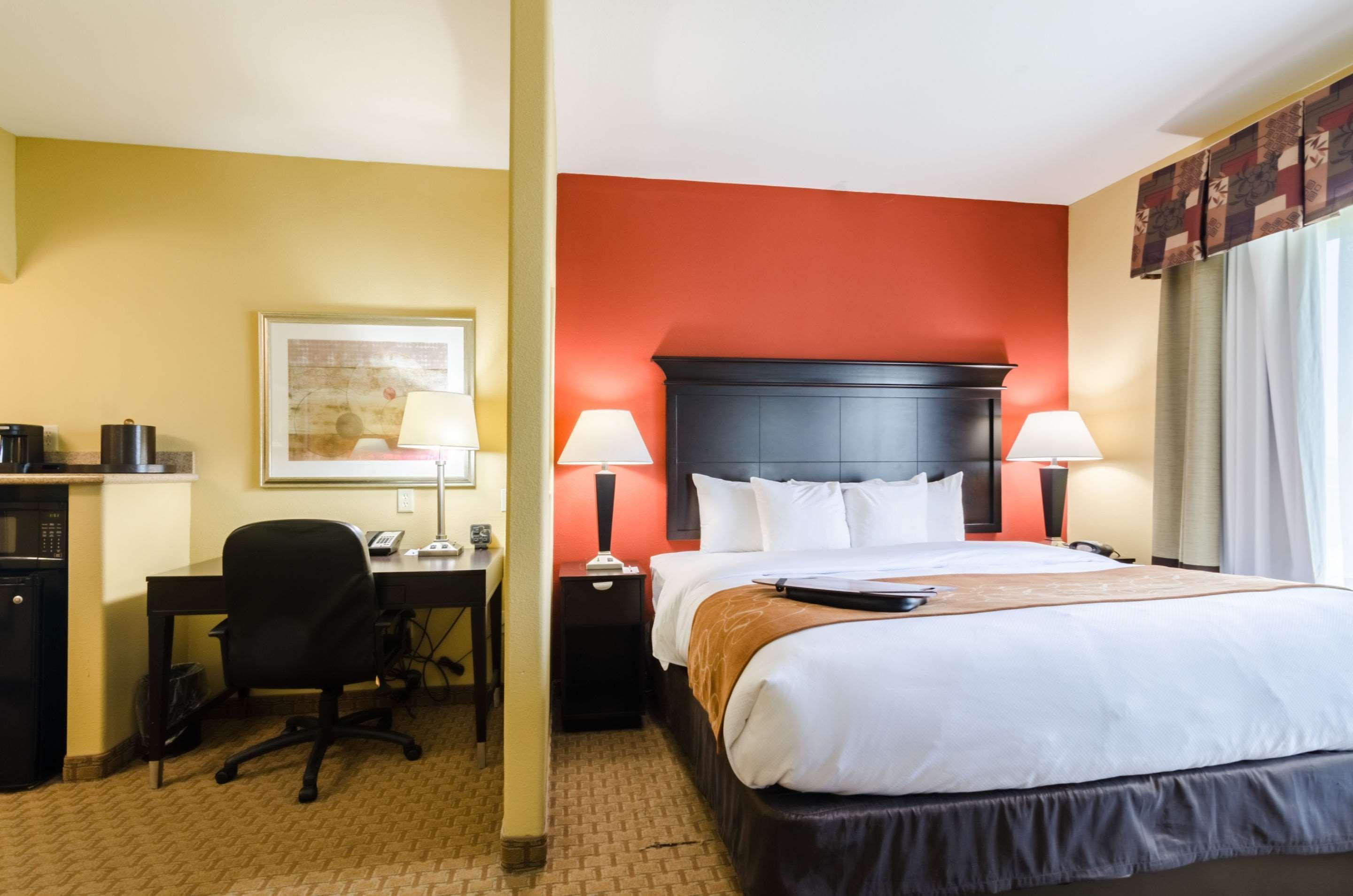 Comfort Suites Salina South Luaran gambar
