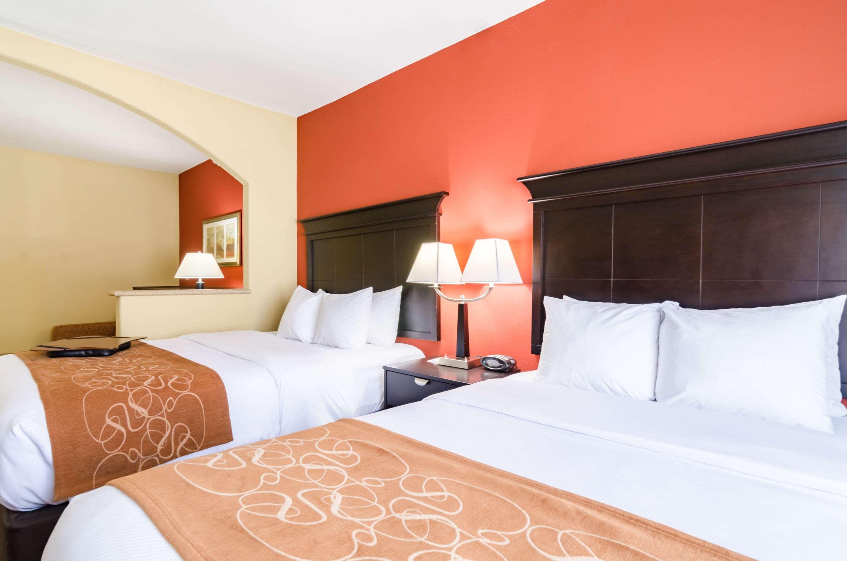 Comfort Suites Salina South Luaran gambar